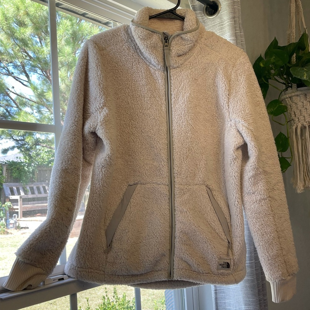 North face women’s zip-up jacket